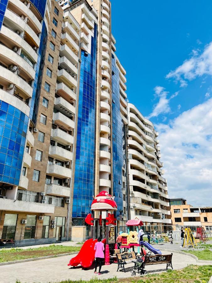 Cervantes Apartment Yerevan Exterior photo